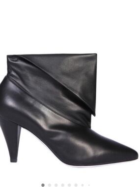 Givenchy Black Folded-Cuff Pointed Ankle Boots